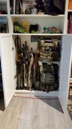 Ikea Billy Airsoft